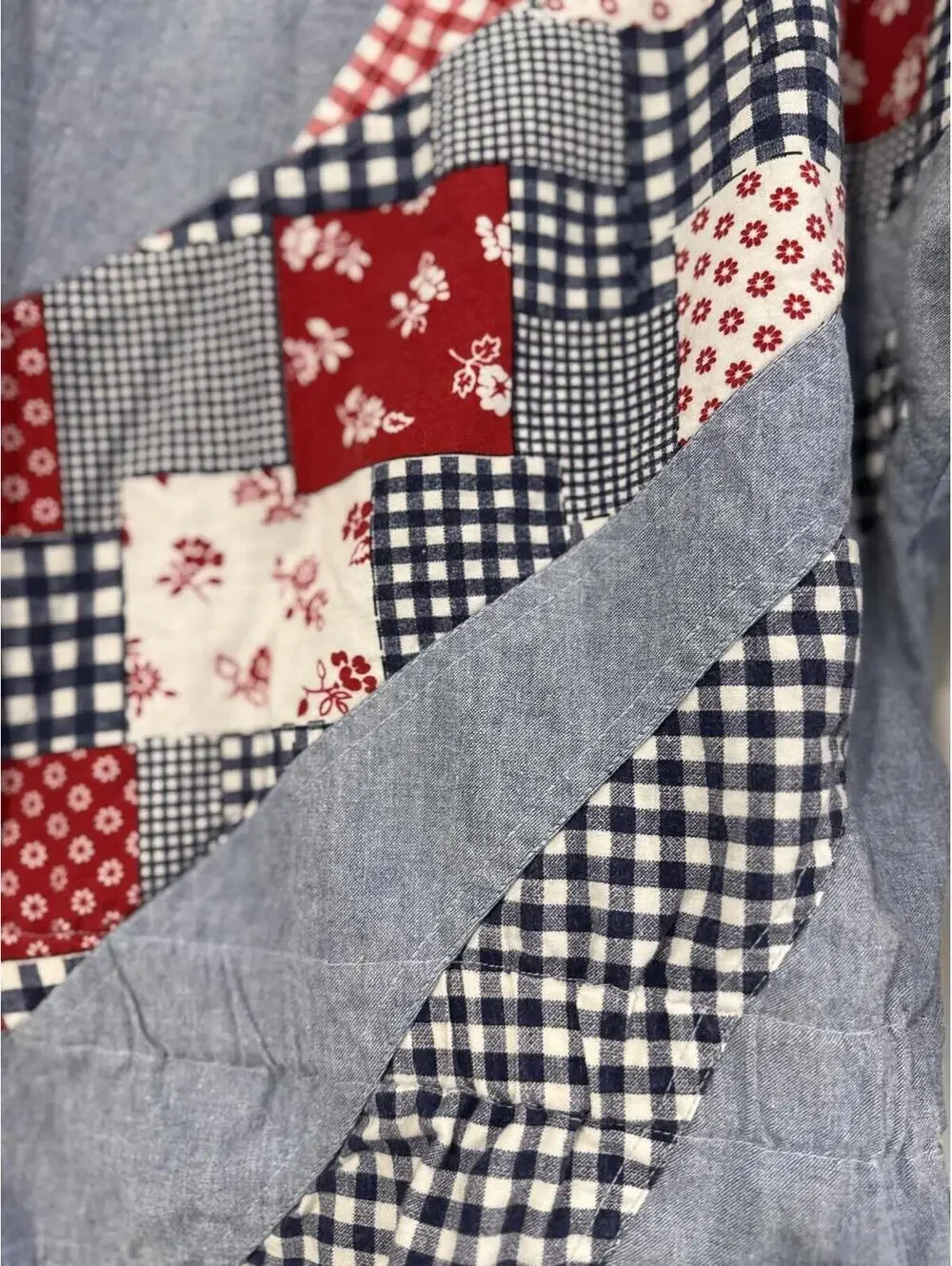 Kids Vintage 90s Patchwork Quilted Button-Up Jacket with Mixed Prints